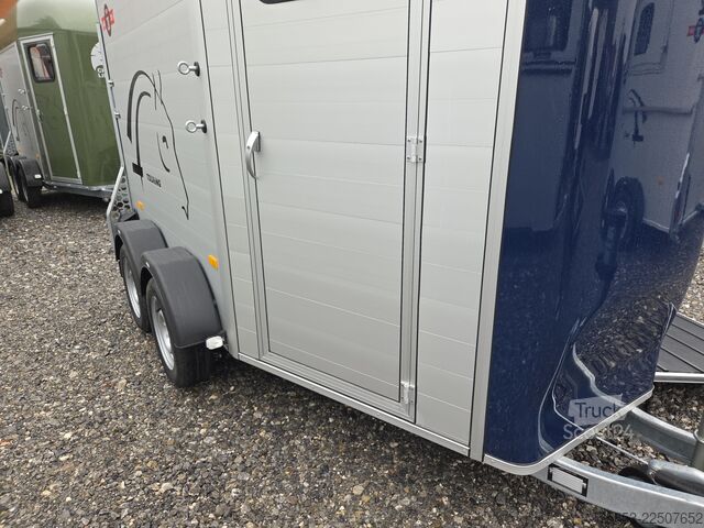 Ló-szállító utánfutó Cheval Liberté Touring Country 2,6t blue Sattelschrank