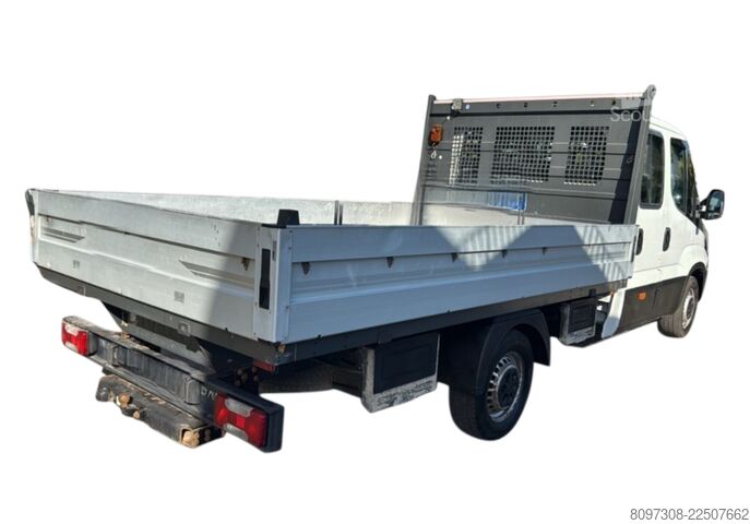 Furgão pick-up Iveco Daily 35S17  DOKA   3 LITER   AHK   TÜV   7 SITZE