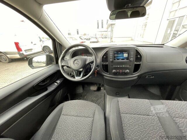 Minibús Mercedes-Benz Vito 116 CDI Tourer PRO E NAVI+KLIMA+RÜCKFAHRKAM