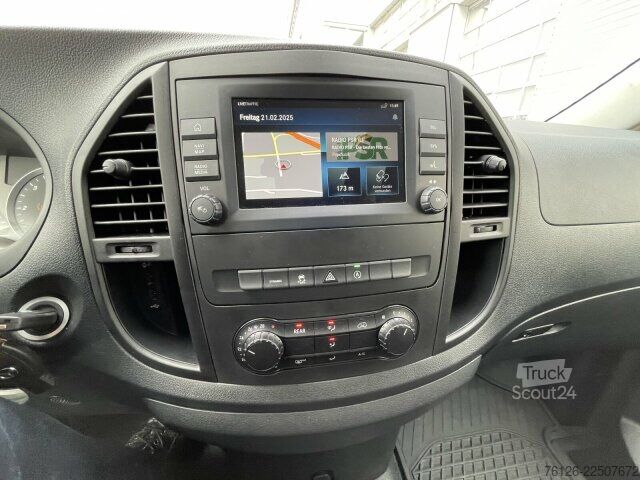 Minibús Mercedes-Benz Vito 116 CDI Tourer PRO E NAVI+KLIMA+RÜCKFAHRKAM