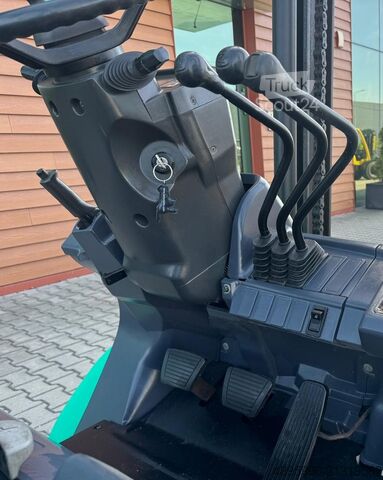 Stivuitor cu 4 roti Mitsubishi FD35NT /Diesel/Only 6012 hours/New Price