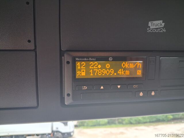 Avtomešalec betona Mercedes-Benz AROCS 4145