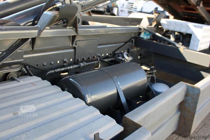 Sistema de brazo de gancho Mercedes-Benz Atego reserved!!  1218 + HYVALIFT + CONTAINER +...