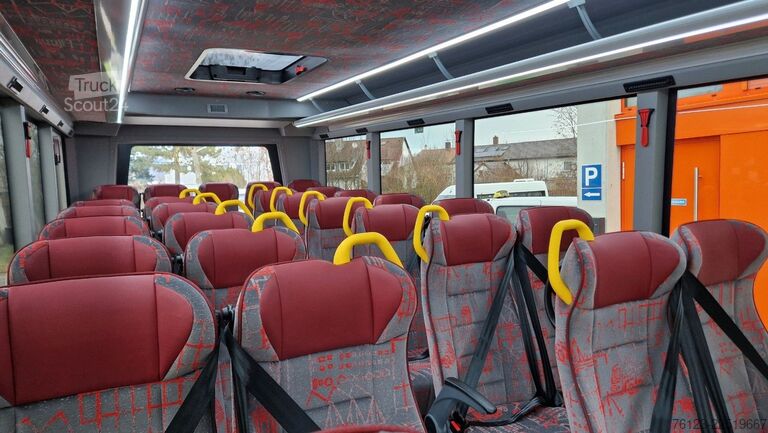 Mikroautobusas MERCEDES-BENZ 30 Sitzer Schul- Transferbus 519 Vorlauffahrzeug