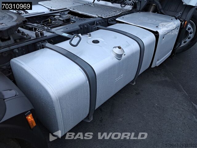 Volume SCM DAF XF 480 4X2 Mega LED ACC  2x Tank