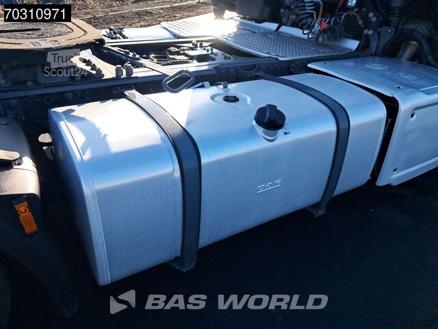 Volume SCM DAF XF 480 4X2 Mega LED ACC  2x Tank