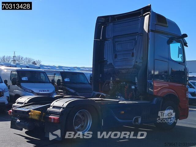 Štandard-SZM Mercedes Actros 1846 4X2 Bigspace Retarder Mirrorcam Navi