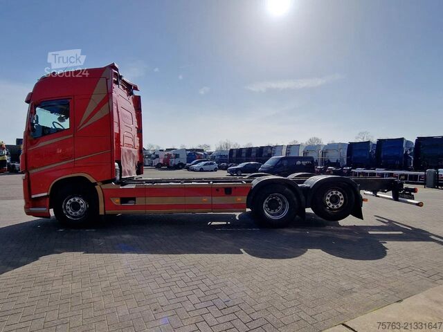 Chassi med hytt Volvo FH 13.540 Globetrotter 6x2*4 - Retarder - I par...