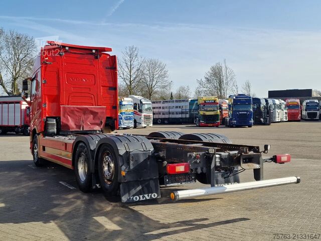 Chassi med hytt Volvo FH 13.540 Globetrotter 6x2*4 - Retarder - I par...
