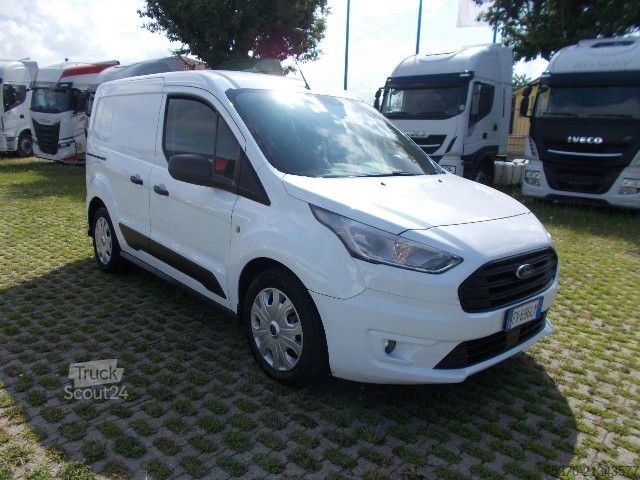 Ploščati dostavnik Ford TRANSIT