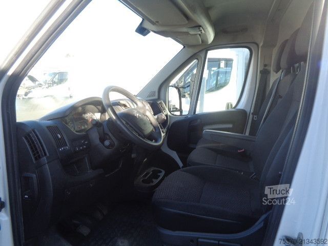 Slēgtais furgons Citroen JUMPER