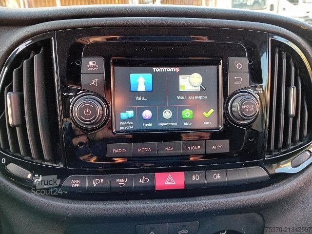 Bestelwagen Fiat DOBLO
