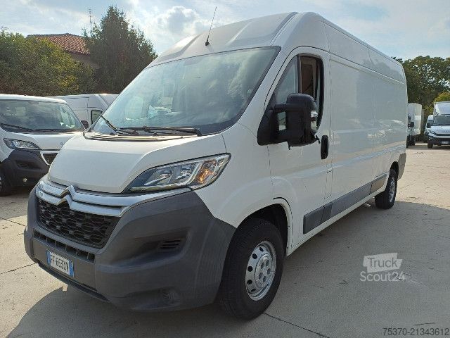 Slēgtais furgons Citroen JUMPER