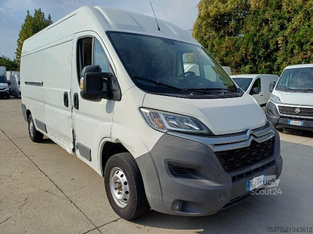 Slēgtais furgons Citroen JUMPER