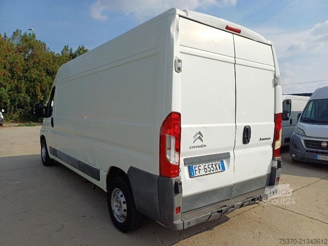 Slēgtais furgons Citroen JUMPER