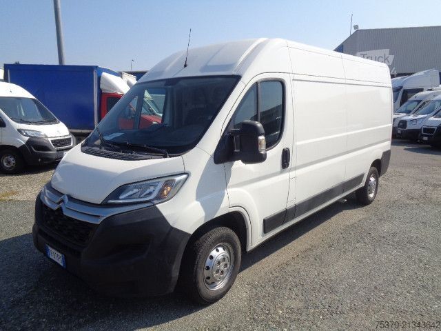 Slēgtais furgons Citroen JUMPER 35