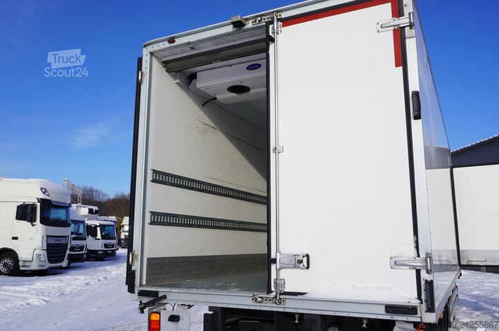 Koelwagen met twee temperatuurzones Renault D210 12T / Bitemperature / 90 tho. km/