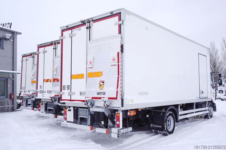 Koelwagen met twee temperatuurzones Renault D210 12T / Bitemperature Refrigerator