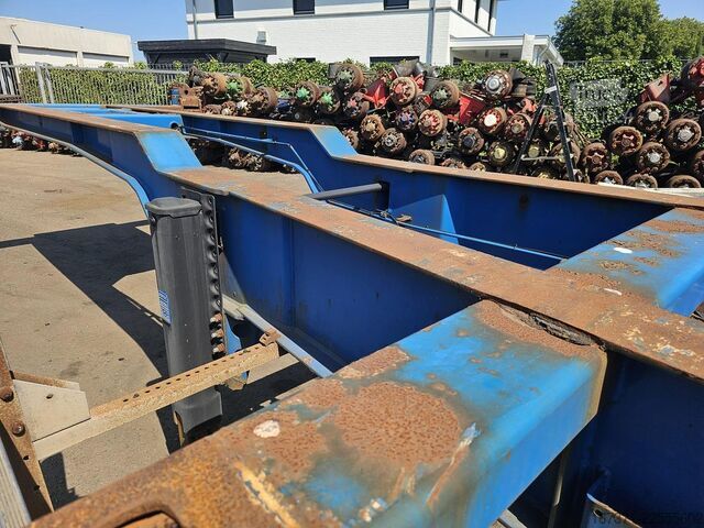 Trasporto di container HRD NT CON.40 foot extendible chassis  2 x 20 foot ...