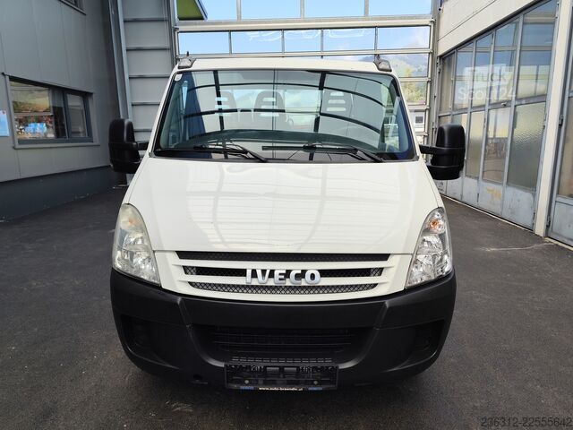 Pick-up furgons Iveco Daily 40