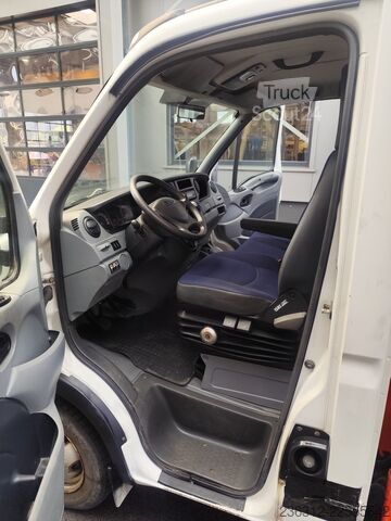 Pick-up furgons Iveco Daily 40