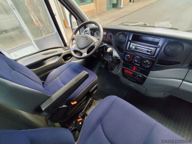 Pick-up furgons Iveco Daily 40