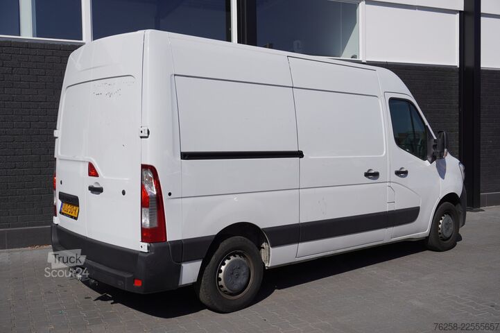 Kastenwagen Renault Master 2.3 dCi 135PK L2H2 EURO 6 - Airco - Navi...