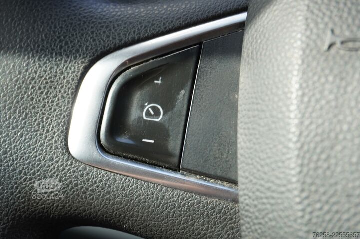 Kastenwagen Renault Master 2.3 dCi 135PK L2H2 EURO 6 - Airco - Navi...