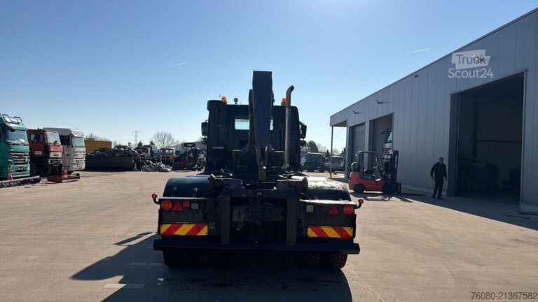 Sistema a braccio con gancio Volvo fmx 500 (CAMION BELGA / DISTANCIA EJE 3.40M / P...