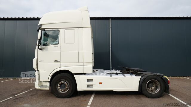 Standartinis-SZM DAF XF 460 FT ssc tractor unit