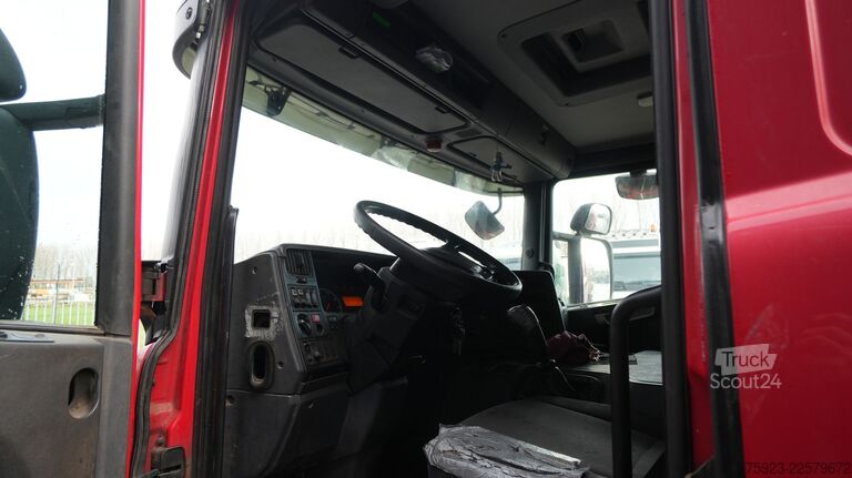 Säiliöauto Scania P 380 – 10x4 blow and suck truck
