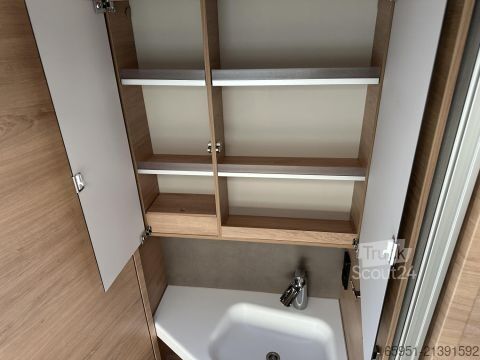 Caravana Knaus Südwind 500 FU Black Selection Mod.2026 1800kg