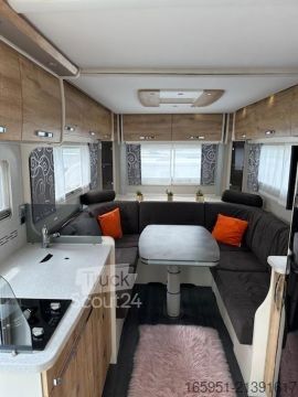 Autorulotă integrată Frankia F-Line I 790 PLUS Hubbett vorn & hinten !