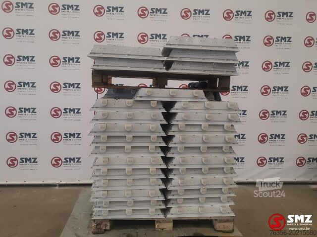 Gebruikte tl-armatuur 60x60 voor verlaagd plafond Diversen Occ TL armatuur 60x60 voor systeemplafond
