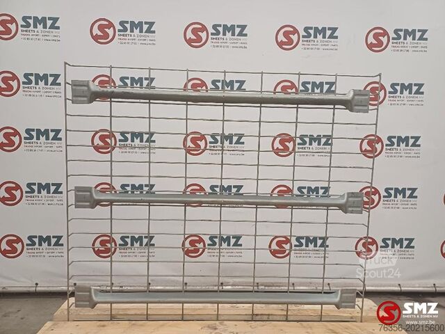 Menge d'occasion avec 50 étagères pour rayonnages de stockage, largeur 102,5 cm Diversen Occ lot van 50 leggers voor magazijnrekken 102,5cm