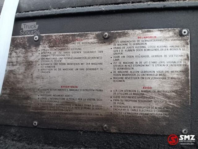 Mașină de filetat folosită cu banc de lucru și accesorii Diversen Occ draadsnijmachine met werkbank en toebehoren Ri