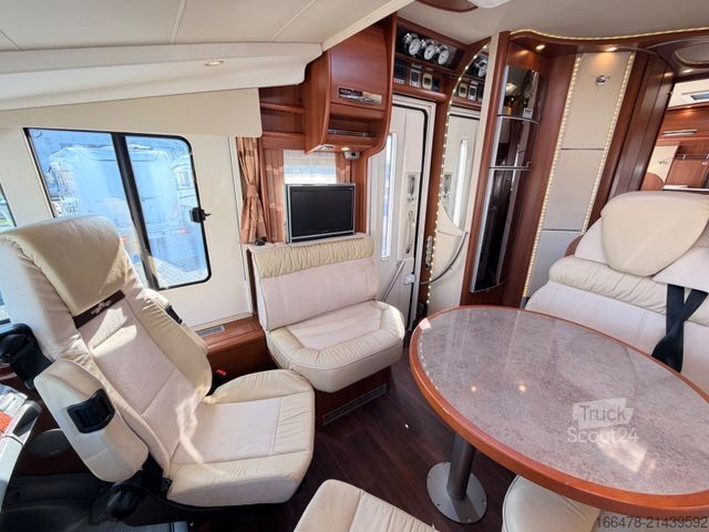 Integruota kemperis CARTHAGO Chic S-Plus I 51 *Einzelbetten-Hubbett-AHK*