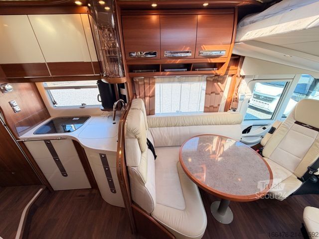 Integruota kemperis CARTHAGO Chic S-Plus I 51 *Einzelbetten-Hubbett-AHK*