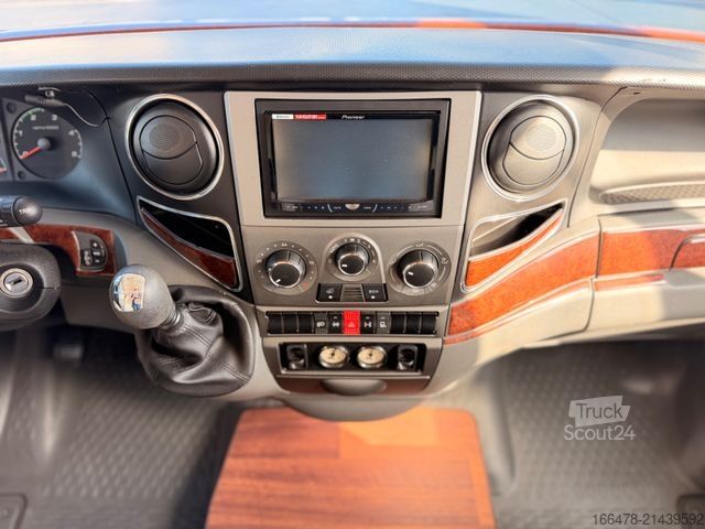 Integruota kemperis CARTHAGO Chic S-Plus I 51 *Einzelbetten-Hubbett-AHK*