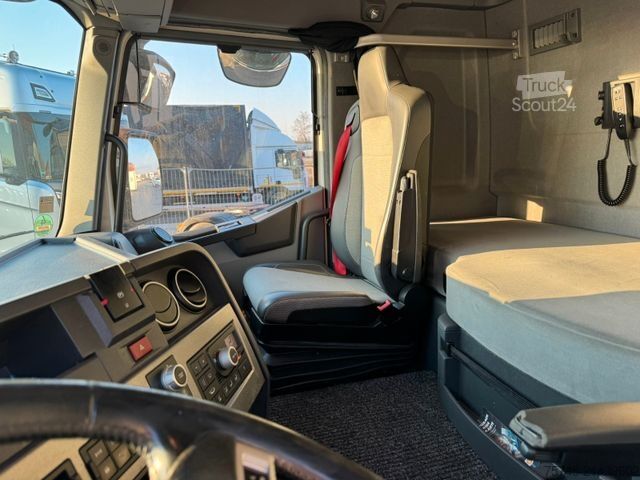 Autocamion cu caroserie interschimbabilă RENAULT T 460 * LBW * 2 X TANK * RETARDER * MIT BRÜCKE *