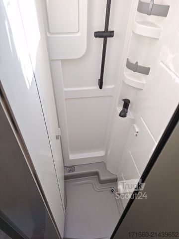 Teilintegriertes Wohnmobil HYMER/ERIBA GT-S 600 3,5T, HUBBETT, 160AH, 6D+E, WLAN, TV