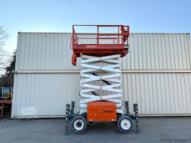 Arbeidsplattform Snorkel S3970RT 4x4 Diesel / 13.8 Meter / 144 H
