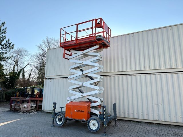 Arbeidsplattform Snorkel S3970RT 4x4 Diesel / 13.8 Meter / 144 H