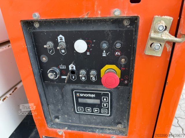 Arbeidsplattform Snorkel S3970RT 4x4 Diesel / 13.8 Meter / 144 H