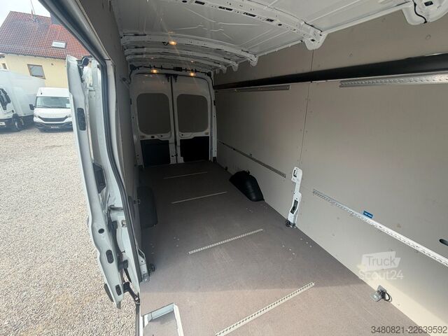 Фургон с высокой крышей FORD TRANSIT 350 TREND L4H3 AUTOMATIK RFK SHZ AHK AIR