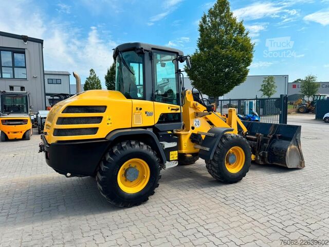 Погрузчик с колёсным шасси YANMAR V120