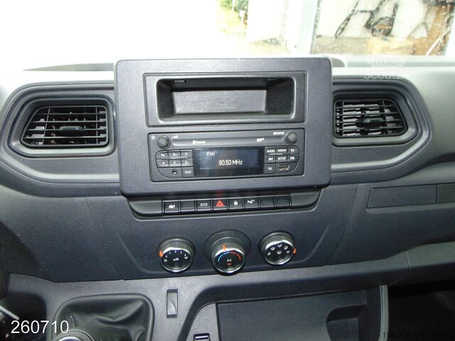 Kombi z visokim stropom RENAULT Master 2.3 dCi 135 L3H2 Klima-Kamera