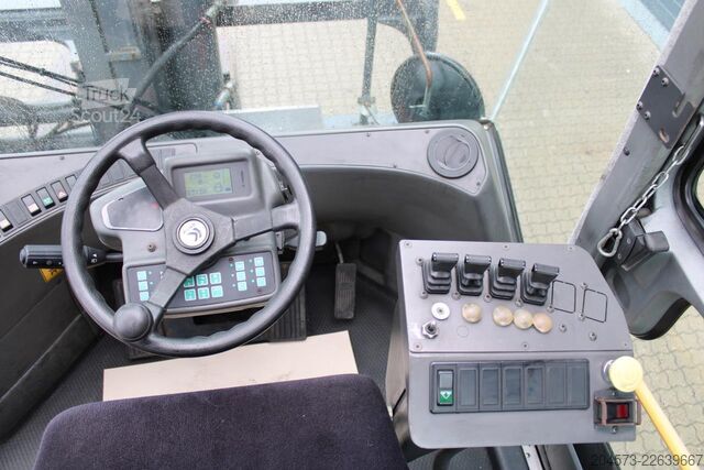 Dīzeļie autoiekrāvēji Kalmar DCF330-12LB