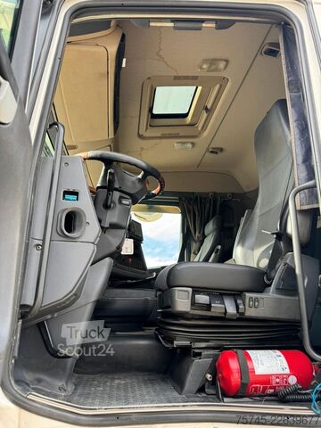 Стандартный седельный тягач SCANIA R 450 * RETARDER * ADR UND KIPPHYDRAULIK *