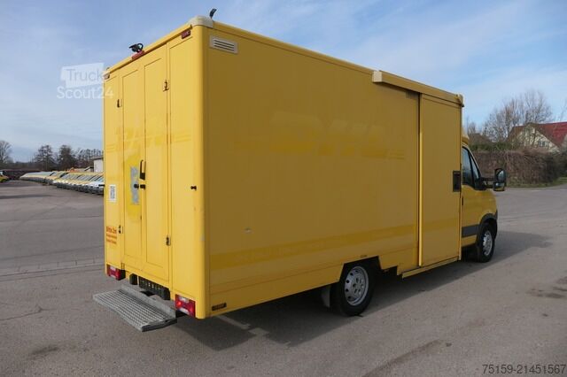 Vrachtwagen met bakwagen iveco Daily 35 S11 C30C AUTOMATIK KAMERA Regale LUFT DURCHGANG EURO-5 CoC